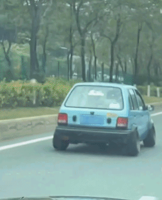 3feecbe74925f916bcbd7499ec221f45.gif
