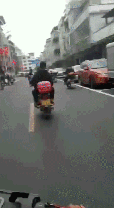 5ed4f6667bcf45ffa87e3041b6937013.gif