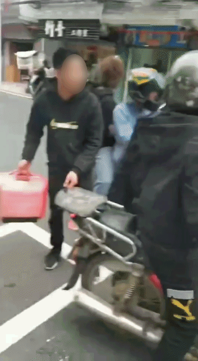 6042a979bbabde91adf43612ac837627.gif