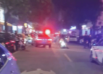 e545943c65b95f99ea65b35194b61132.gif
