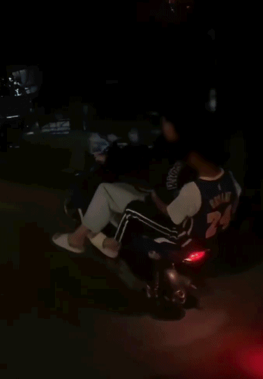54ad9d51c87c471e31ccc2fb3d56ee1a.gif