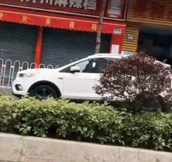 04b992ffe9b7b3e80045979d723f445c.gif