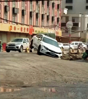 df2847fc1ff140e30d52d21dd802223a.gif
