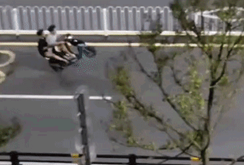 552c61ee83f4d31acf8270d7ce2a8b84.gif