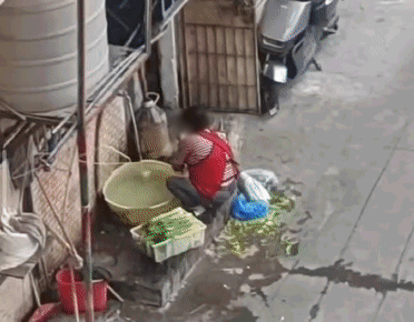 39e1bcbf955582aa28ddbdf1ef104660.gif