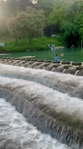 b691eff483c28297cf5bdc019e3132bf.gif