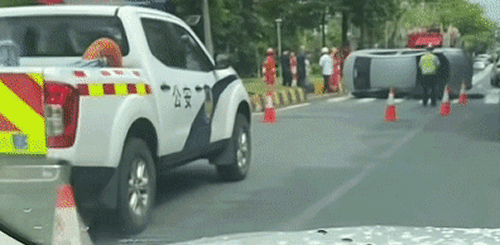 b39564f3e5b4641ef4bbf28ac0bbedda.gif