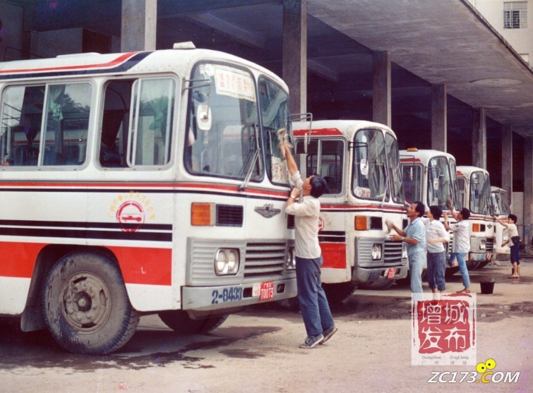 7ebea428ab08148e9cbaf8fb9c62e9fe.jpg