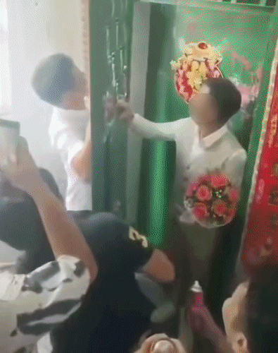 f34b7b1a845df752580d4c04423ef6b2.gif