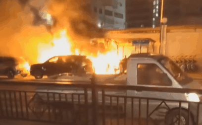 7b8239514dacab5dd4a48ca7b89c7fdb.gif