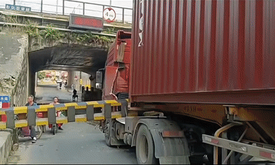 2805159ba7d7a0440bff0b5c54b2bfdb.gif