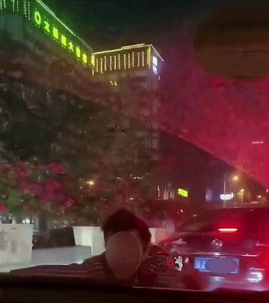 14174f313d5d657a64cbaab9f7c4d41e.gif