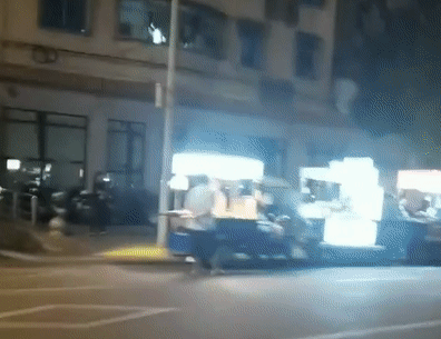 c3cf548721715e8346a22c3b5148f920.gif