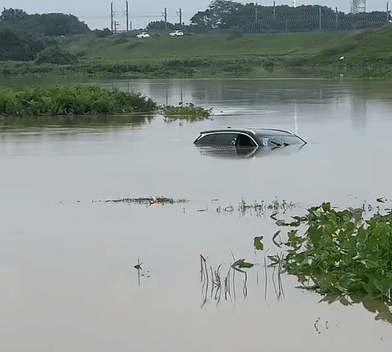 538e04c9f22a67566c57971a1014f611.gif