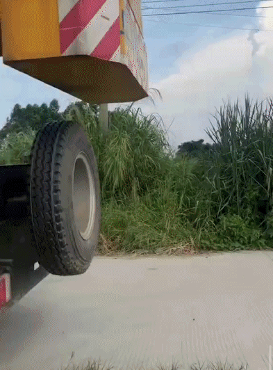 05a04c1c372590fa2f7641806c2a9e91.gif