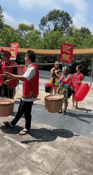 e8b62310a107a04e3d0d774d0c0b3a28.gif