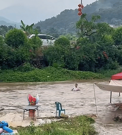 0ffa016968add627a549899fb04e962b.gif