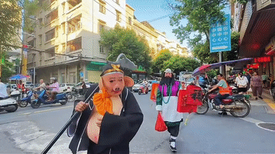 10dd67fc590c73657a10e762accbaee1.gif