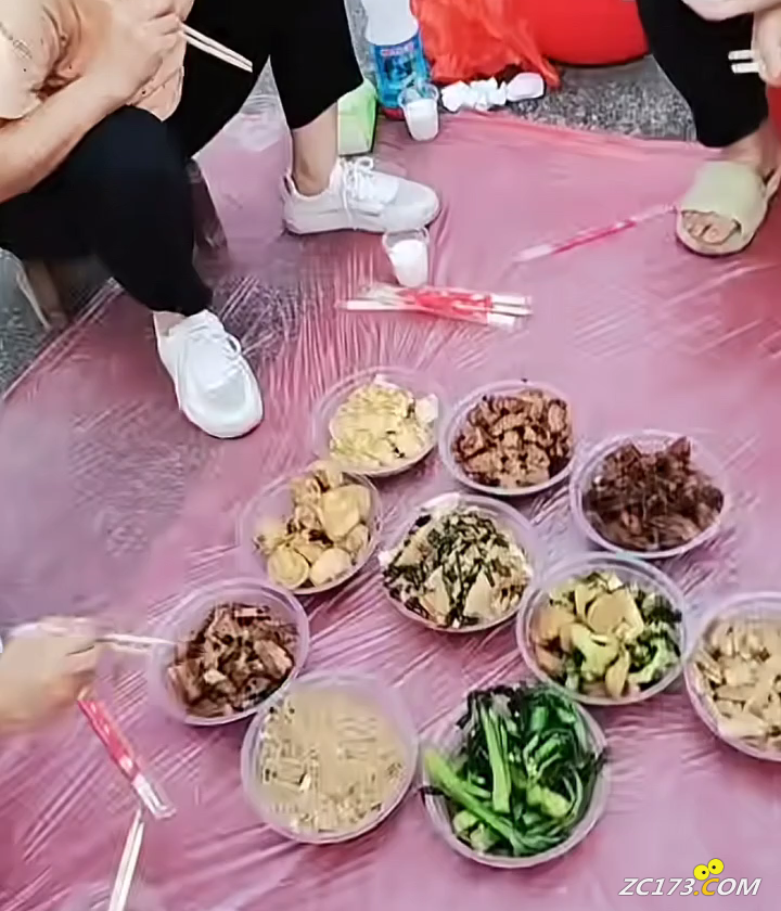 4559151a2c6720919555f424396aa356.png