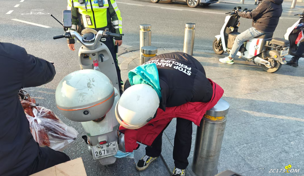 e125a8653cc06aaefbe825f9b47173b1.png