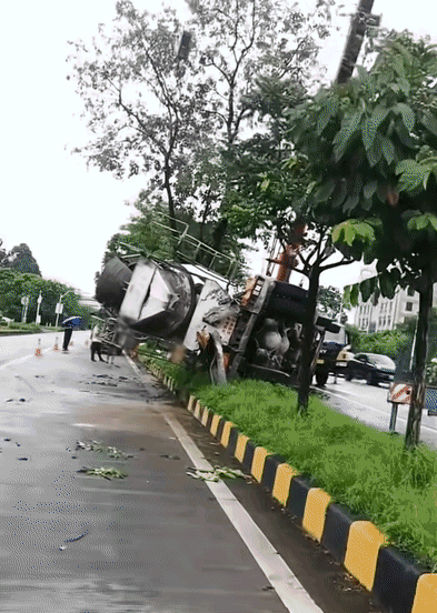 94a074c0ed80bdcfeab0523238e0ba23.gif